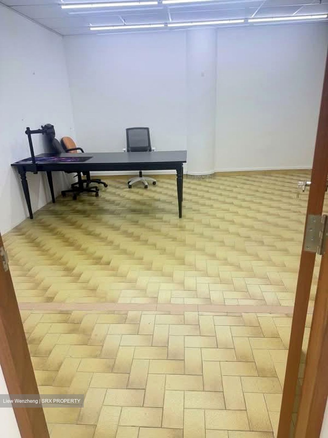 Sim Lim Tower (D8), Office #569184411